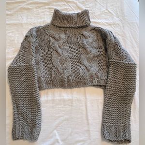 Chunky Cropped Turtle Neck Sweater